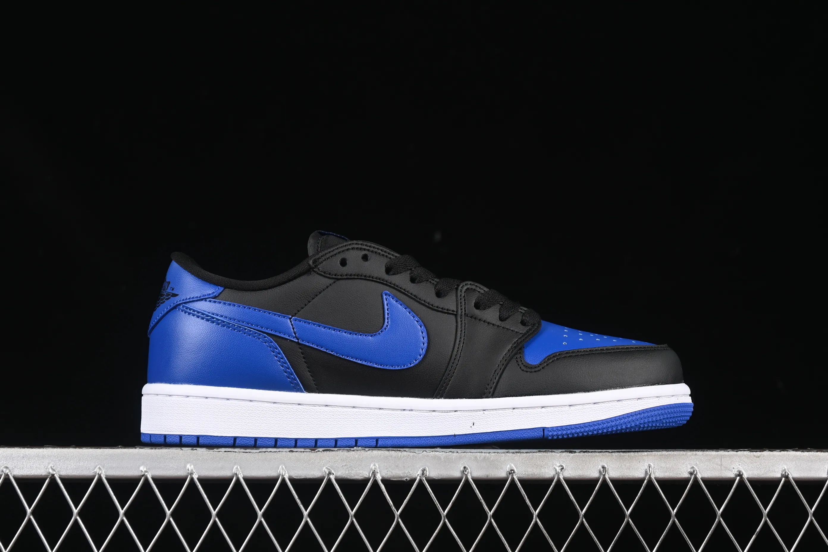 All categories Air Jordan Jordan series basketball shoes Air Jordan 1 Low Air Jordan 1 Low AJ1 Joe 1 Royal Blue Low-top cultural and leisure sports sneakers IB1981-004